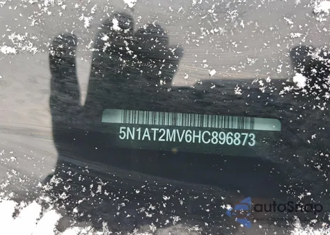 2017 Nissan Rogue Sv z USA, uszkodzony, nr VIN 5N1AT2MV6HC896873